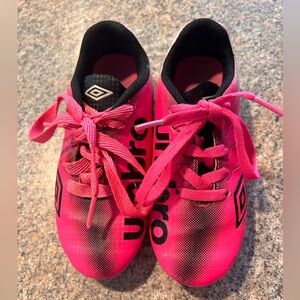 Umbro girls soccer cleats